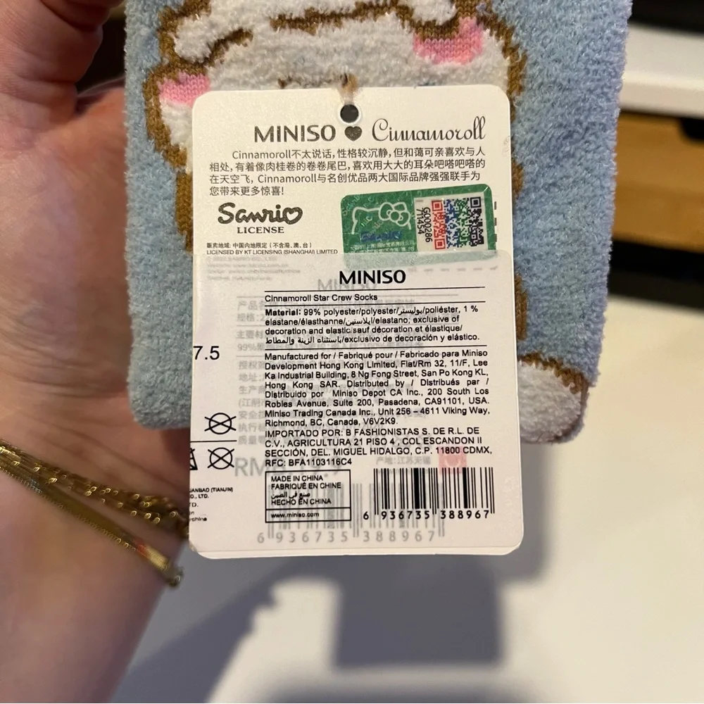 Miniso Sanrio Cinnamoroll Fuzzy Socks